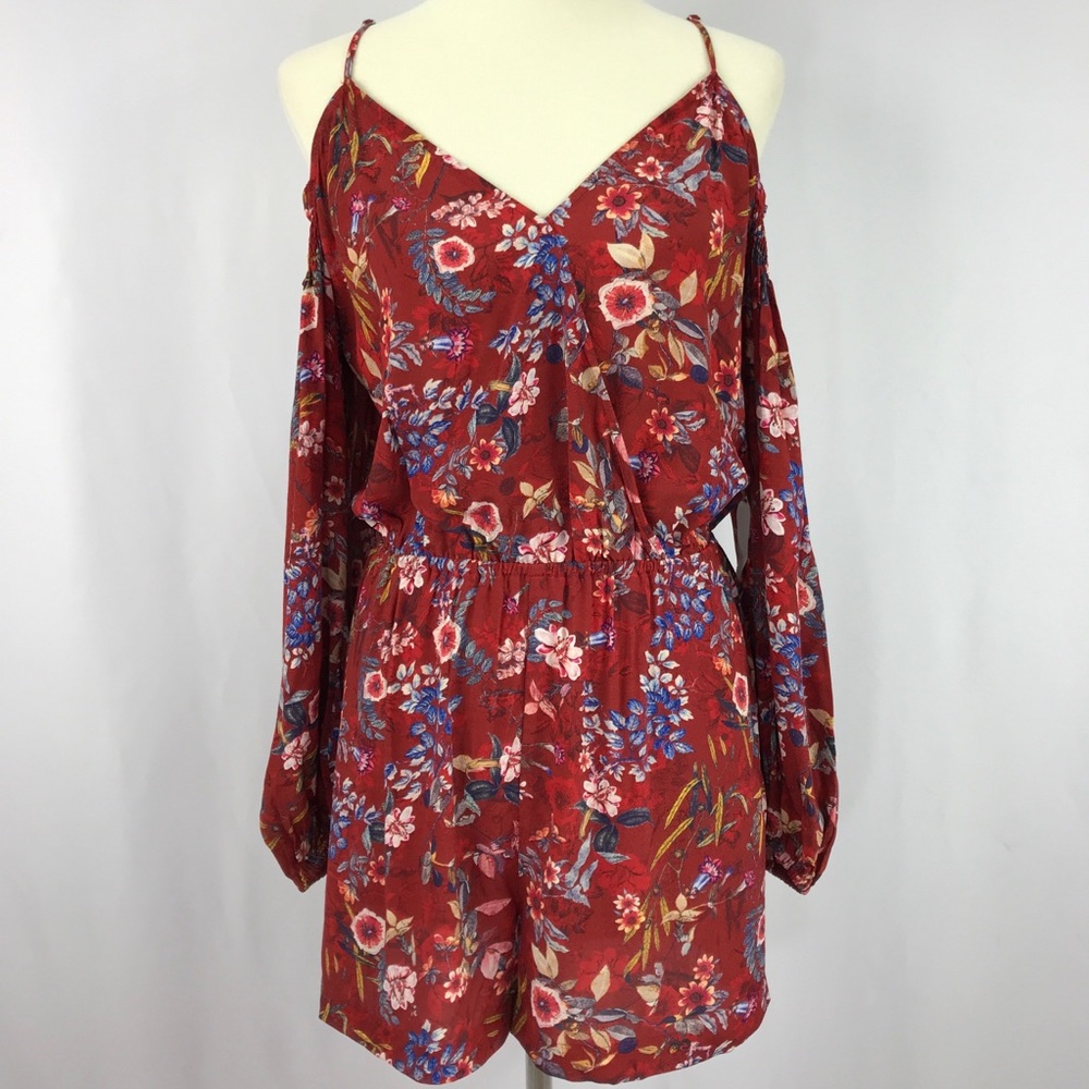Red Floral Cold Shoulder V-Neck Romper - Picture 3 of 8